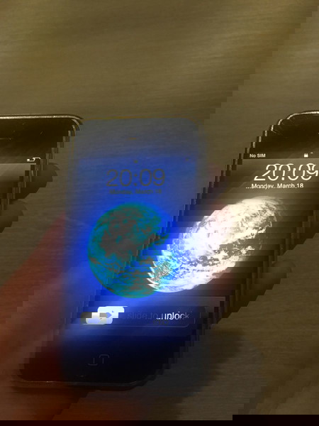 iPhone 2G 1st generation