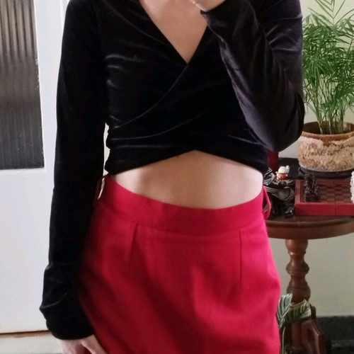 Black velvet top H&M like new, size S
