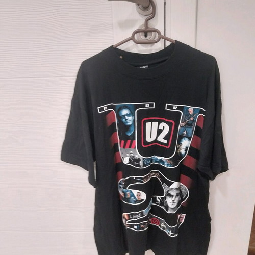 U2 Elevation Tour Band T-Shirt 2005 like new, size XLarge