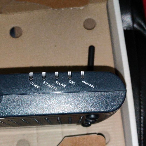 Thomson SpeedTouch 585v6 ADSL2+ Wireless Router like new