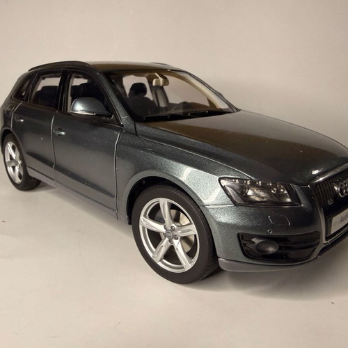 Kyosho Audi Q5 Quartz Gray Metallic metal model 1:18 new