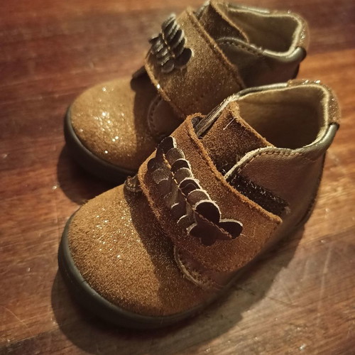 Baby shoes SAXO new size 17 excellent quality