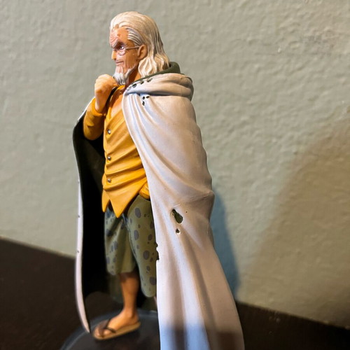 One Piece figure 15 cm used with plastic base