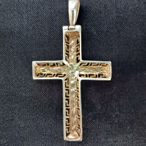 Large silver cross like new