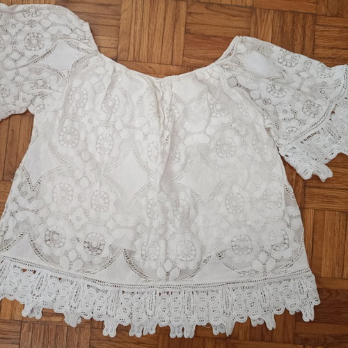 White lace blouse with sleeves, sizes L-XL