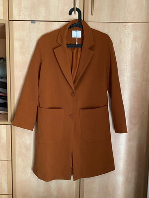 Bershka autumn coat like new, size XS