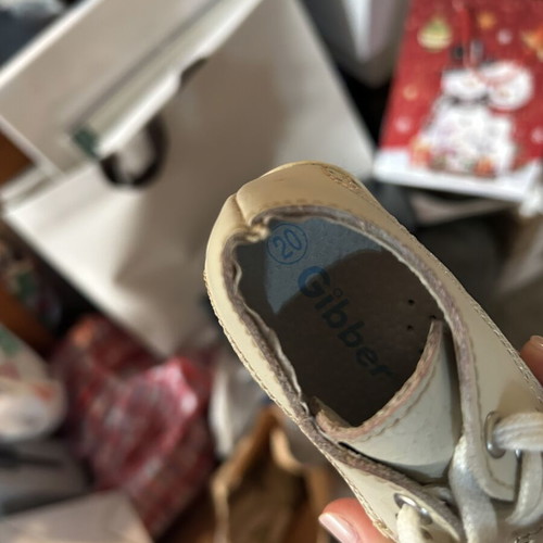 Children's shoes like new, size 20