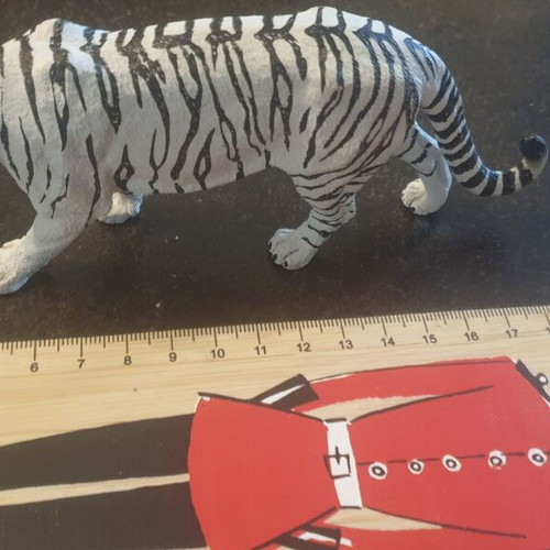 CollectA White Tiger Figure like new