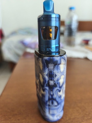Electronic cigarette slightly used