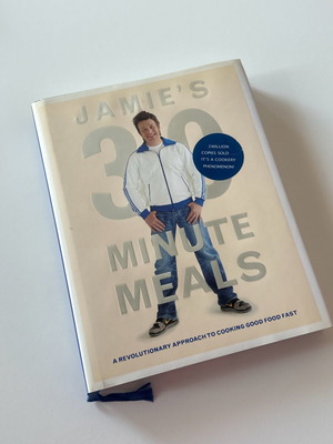 Jamie Oliver Jamie s 30 minutes meals book like new, English