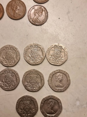 Rare collectible coins like new, set with dates 1970-1971