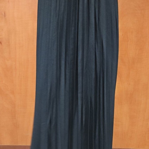 Pleated skirts new, 2 pieces, for 7-year-old girl, black and beige