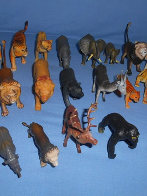 Animal figures used, set of 21 pieces