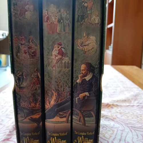 The Complete Works of William Shakespeare 3-Volume Box Set like new