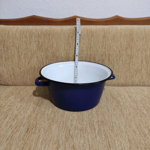Large blue enamel pot like new