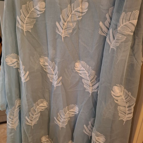Curtain aquamarine with white embroidered feathers, like new, 450x275cm