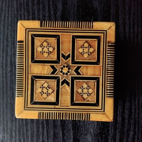 Wooden box with mother-of-pearl used, intricate decoration