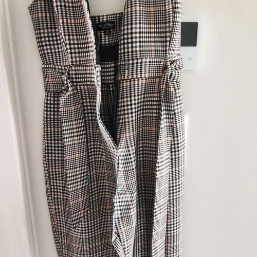 Checked one-piece jumpsuit new Miss Selfridge size XS beige and brown