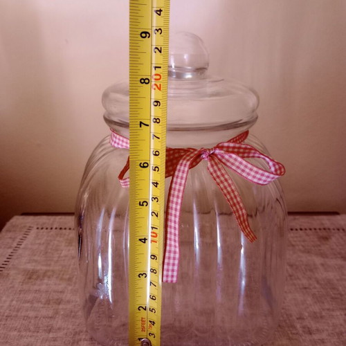 Glass cookie jar with airtight lid, new, vintage style