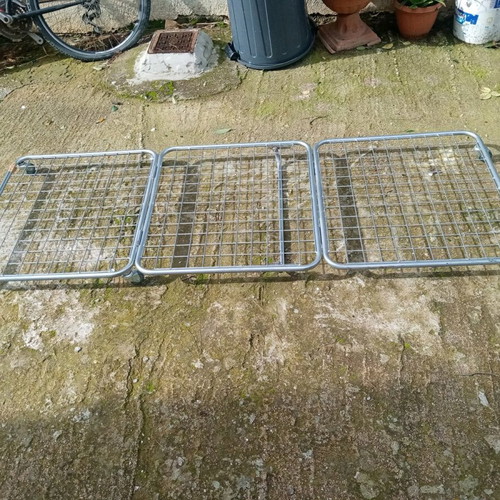 Folding Metal Campaign Bed like new without mattress