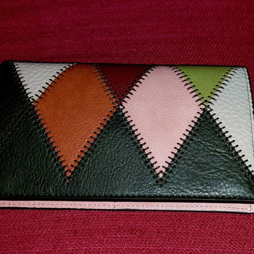 Parfois women's wallet new with unique design and decorative stitching