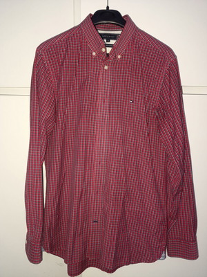 Πουκάμισο Tommy Hilfiger σαν καινούργιο, κόκκινο πολύχρωμο, μέγεθος M