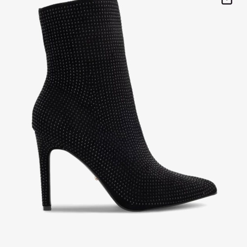 Deezee boots size 39 like new with matching black bag gift