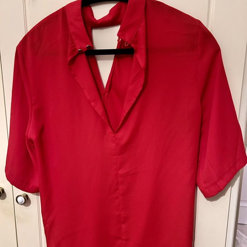 Gina Tricot red blouse size 36