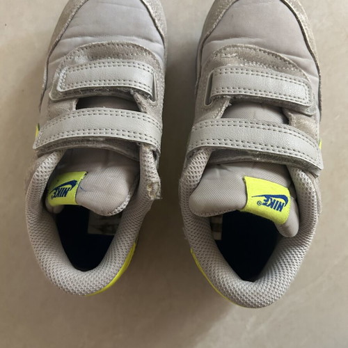 Nike children's athletic shoes size 27 used, gray with yellow details