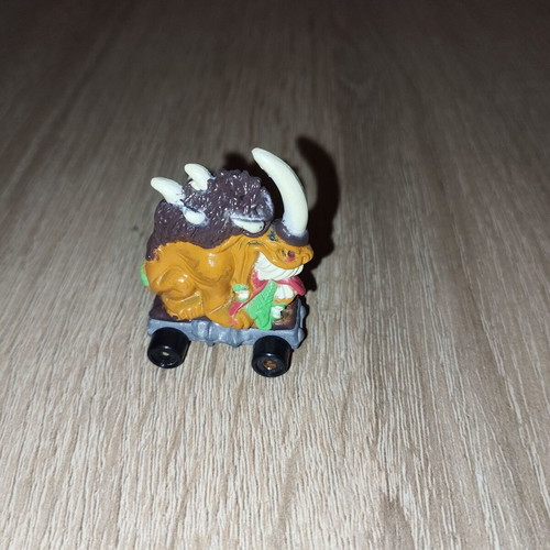 Sketistas Skateboardmania figure no 17, like new