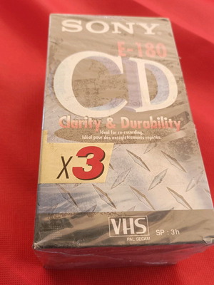 Sony VHS касета нова, комплект от 3, 180 минути