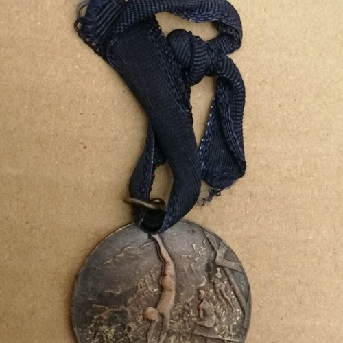 Medal of the Piraeus Rowing Club used, authentic