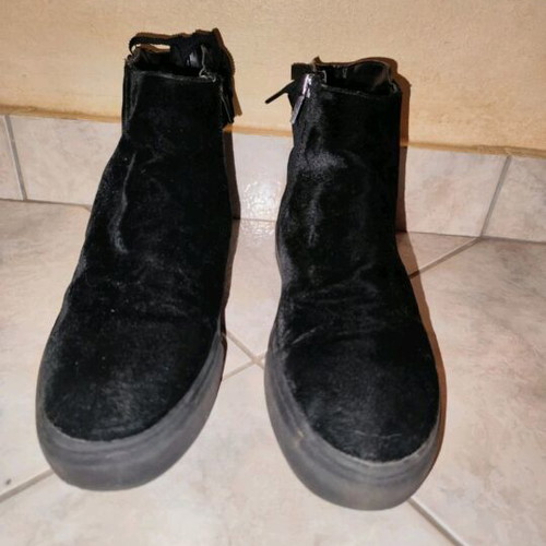 Velvet ankle boots Zara like new, size 38