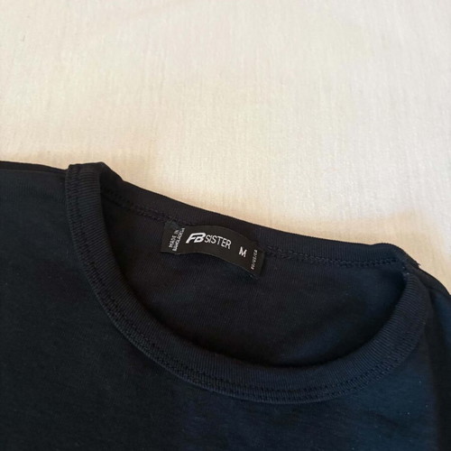 Women's Black T-shirt size M like new