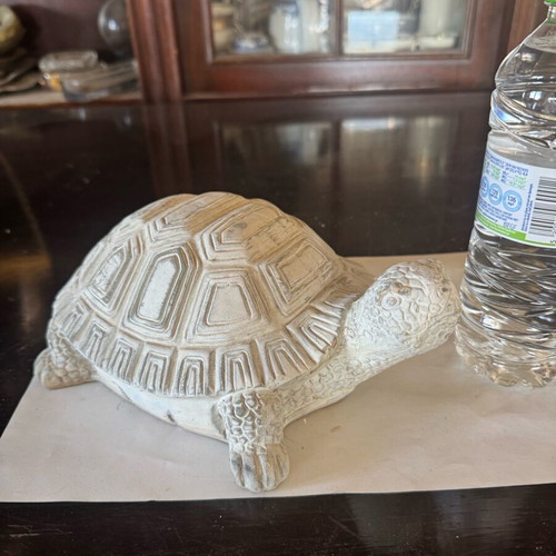 Decorative clay turtle like new, 22 centimeters