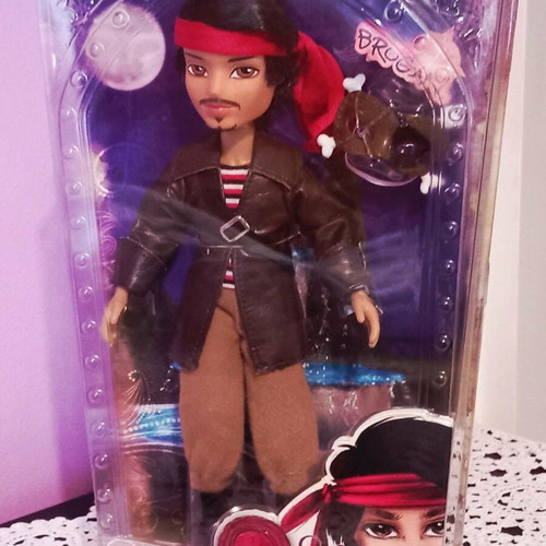 Brogan Masquerade Pirate Bratz Boy new, sealed