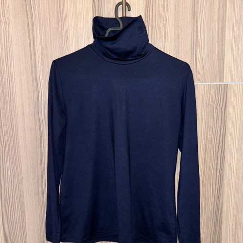 Women's clothing set like new, cardigan, turtleneck, pants in blue and red