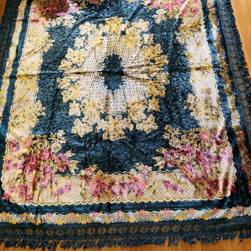 Velvet blanket vintage like new 200 x 230