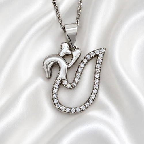 Handmade necklace with 925 silver and zircon pendant