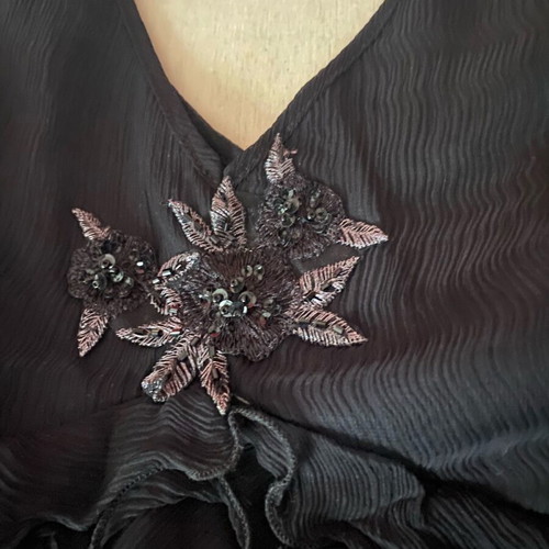 Lussile sleeveless black top like new, size M