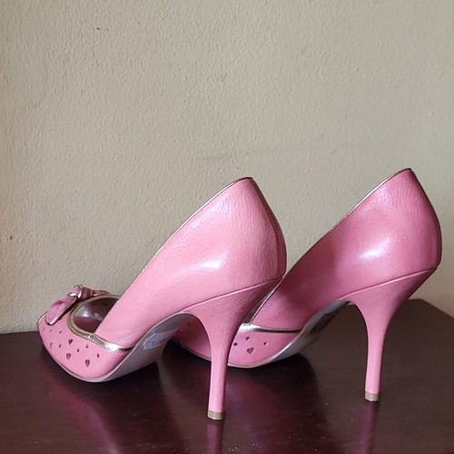 Guess Peep Toe Heels Size 41 New Coral
