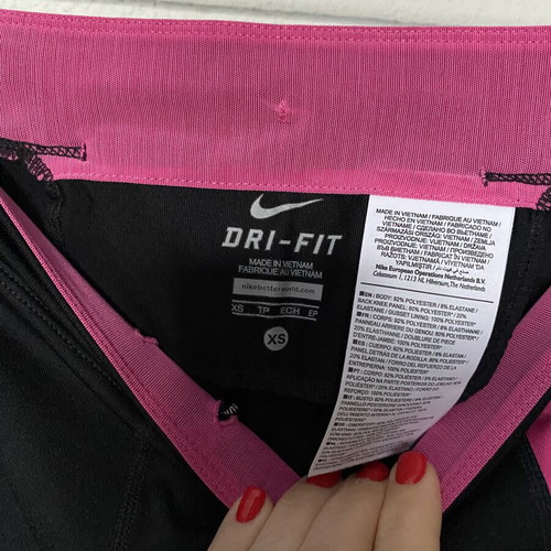 Nike leggings XS like new, black and pink, dry fit