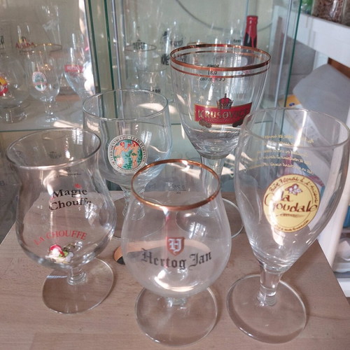 Collectible and rare beer glasses like new