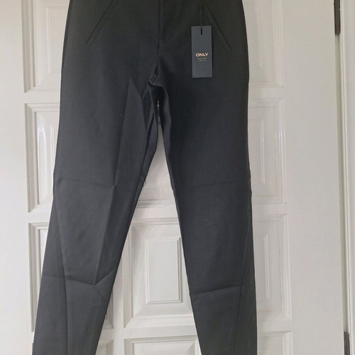 Only women's pants new, size XS, black