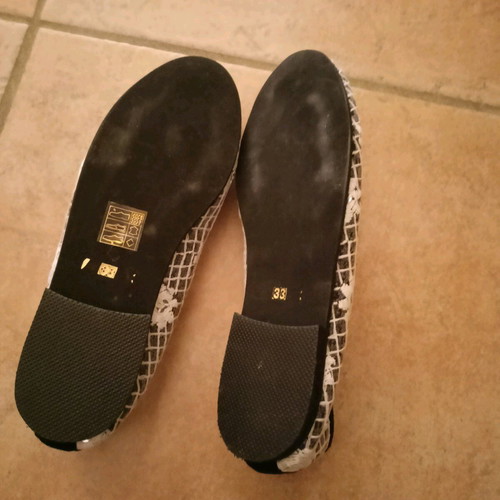 Miss Raxevsky children's ballerinas size 33 like new, black-white