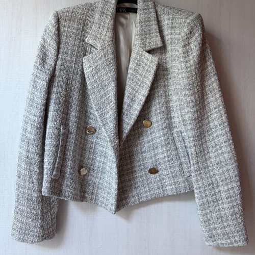 Zara short jacket like new, size Large, white and gray