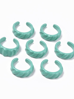 Metal ring new, painted turquoise with spray