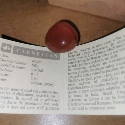 Collection of 7 authentic crystals new