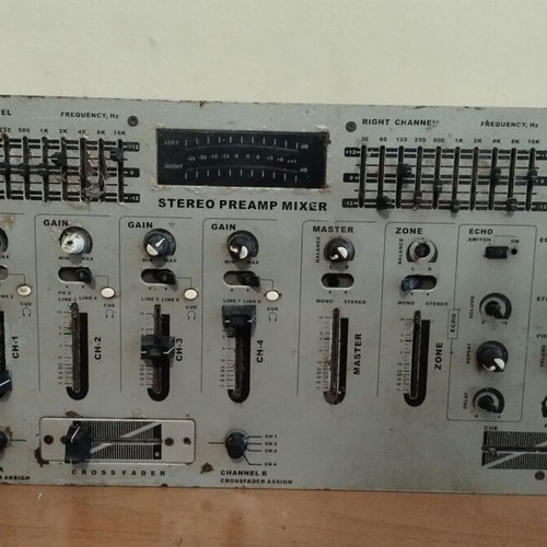 DJ Audio Mixer retro 80s-90s used with balanced XLR outputs