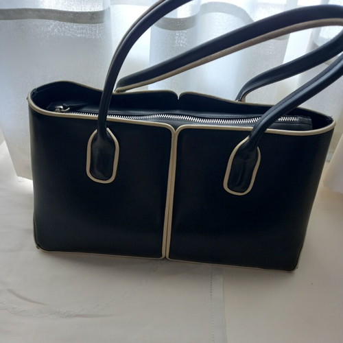 Vera Pelle leather handbag like new, black and white